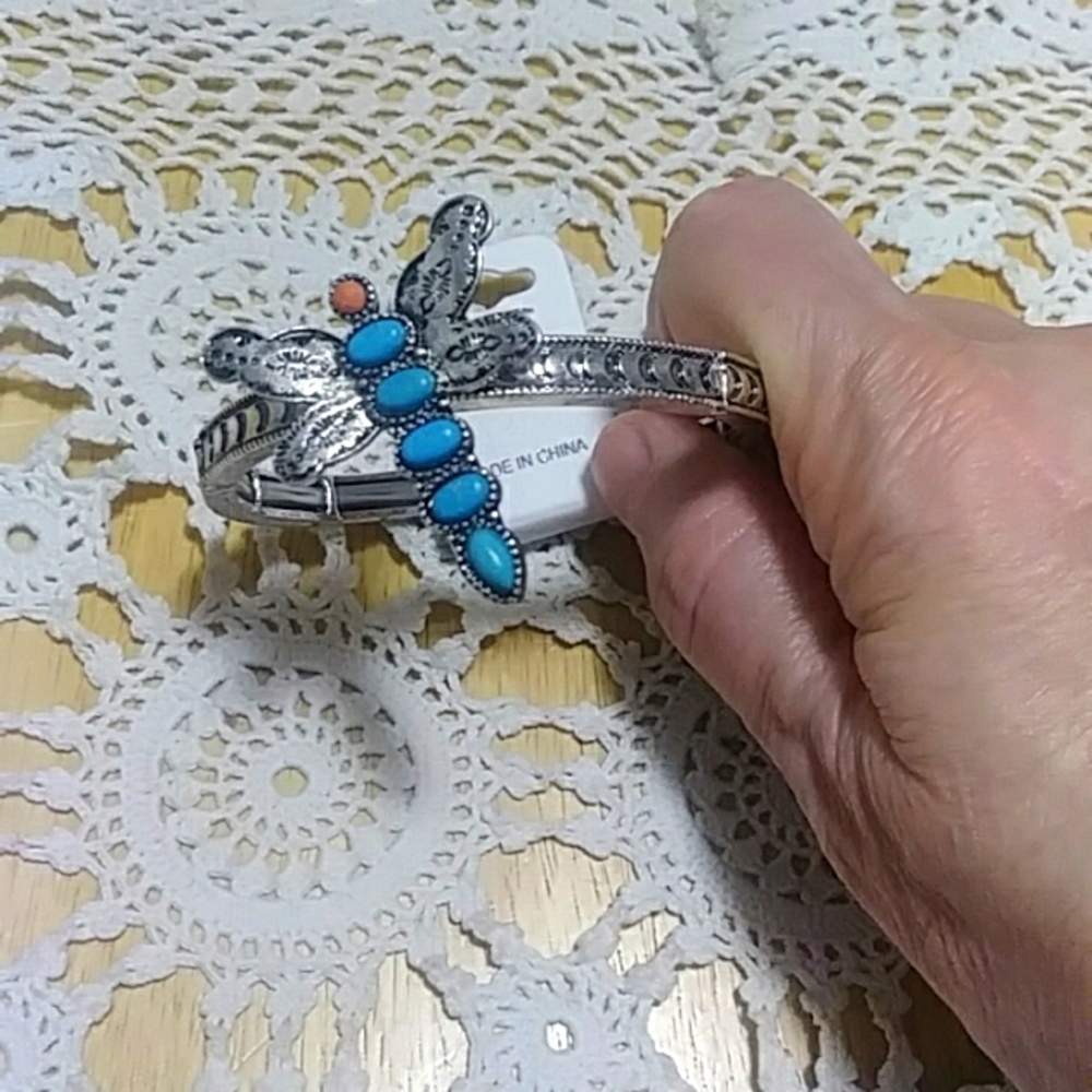 Dragonfly Women's Jewelry - stretch bracelet
